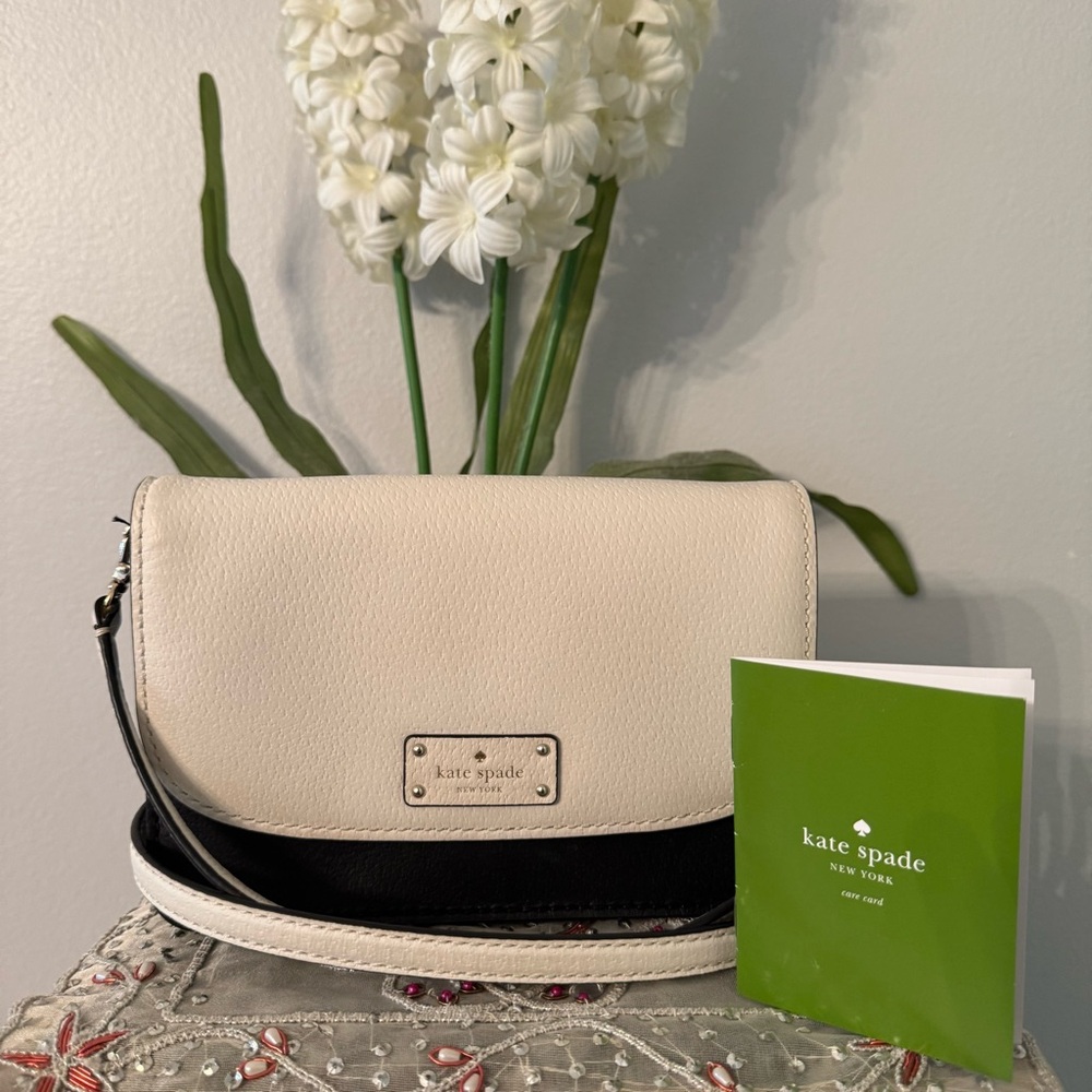 Kate Spade Black & Cream Leather Crossbody Bag